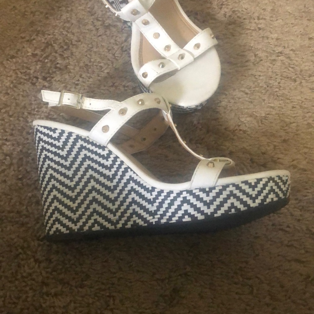 Wedges - Picture 3 of 4